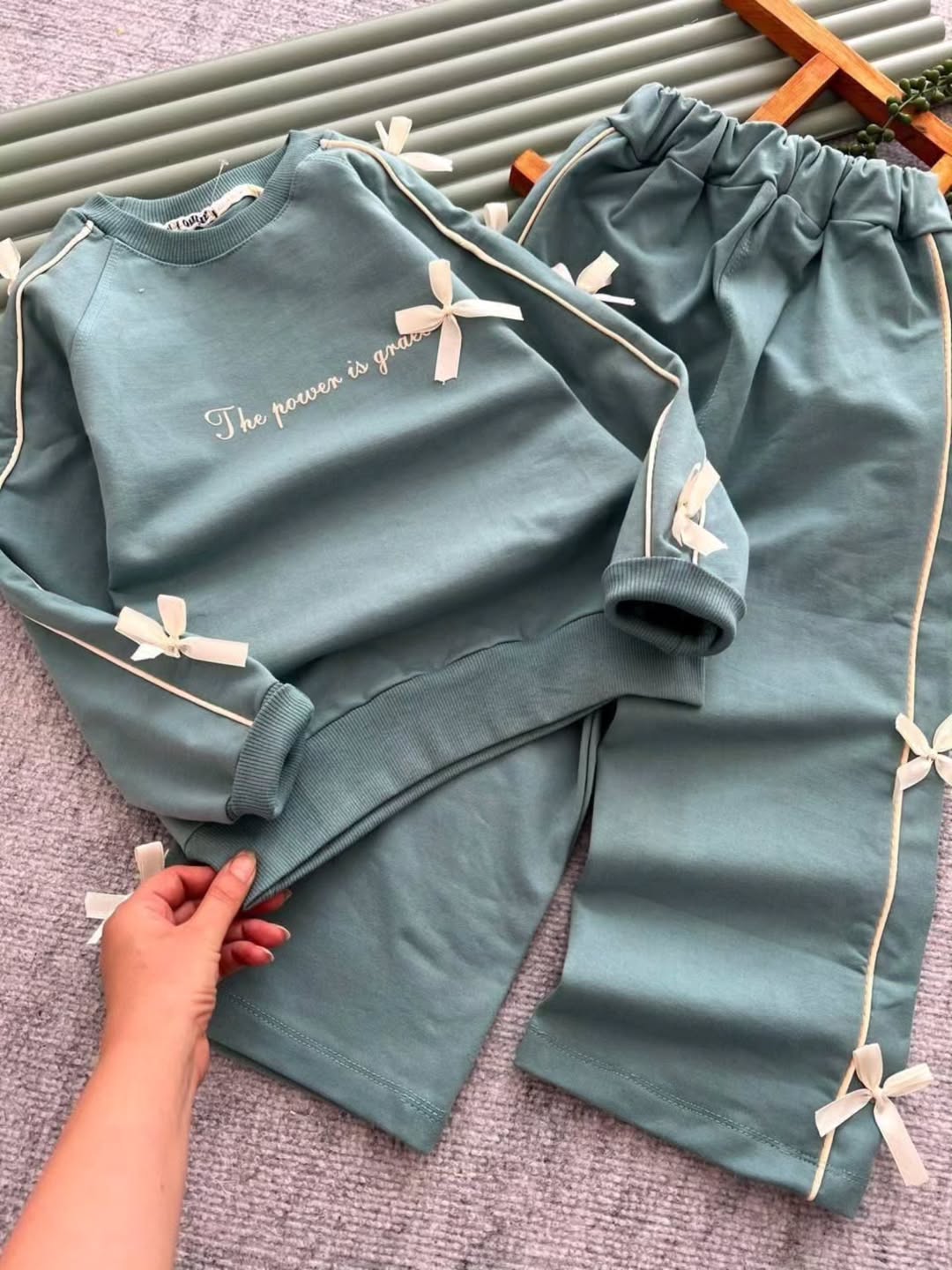 بلوز شلوار دخترانه پاپیون سایز ۴۰-۶۰